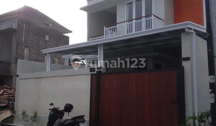 Rumah Cantik Strategis di Munggu, Hanya 130JT/Tahun!