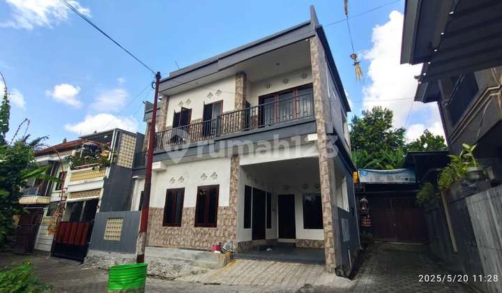 FOR RENT – New Strategic Home in the Heart of Denpasar! Easy Access, Close to All Necessities! FOR RENT – New Strategic Home in the Heart of Denpasar! Easy Access, Close to All Necessities!