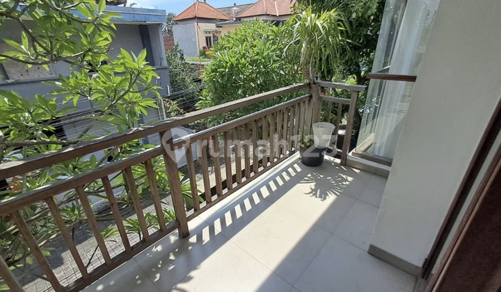 Rumah Semi Furnished 3 Kamar Tidur Jl Pakis Aji Renon 2