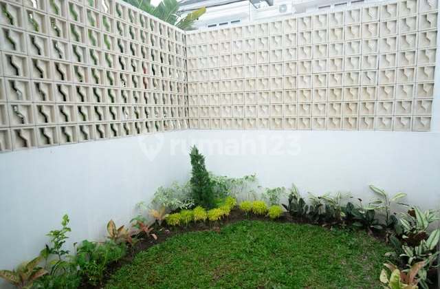 Townhouse style in a gated residence, quiet neighborhood in the Munggu area