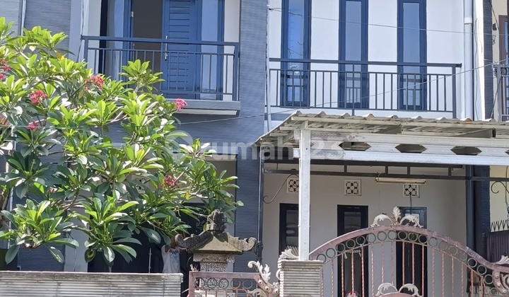 Rumah 2 Lantai 3 Kamar Tidur Pemogan Denpasar Selatan Rumah 2 Lantai 3 Kamar Tidur Pemogan Denpasar Selatan