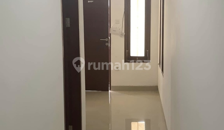 At the Rental Unit House Apartment Style on Mekar Pemogan Street. 2