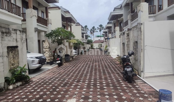 Semi-Furnished 3 Bedroom House in Renon Area 2