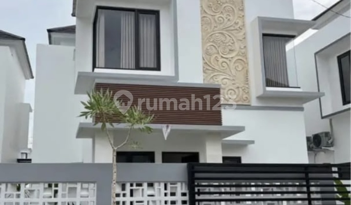 Rumah 3 Kamar Tidur 2 Lantai Perdana Munbul Nusa Dua