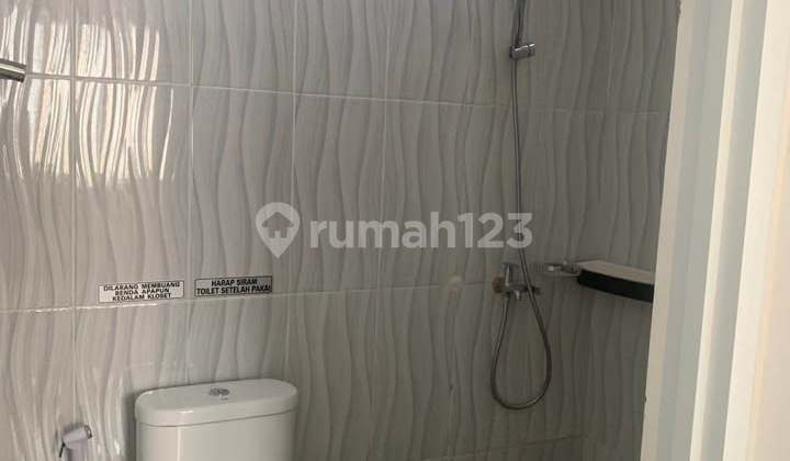 Rented out a fully furnished house Located in the center of Denpasar city 2