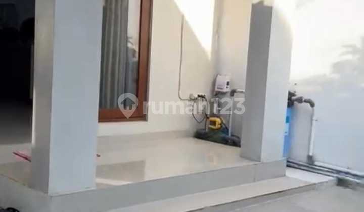 Clean 2-Story House with 3 Bedrooms in Munggu Area