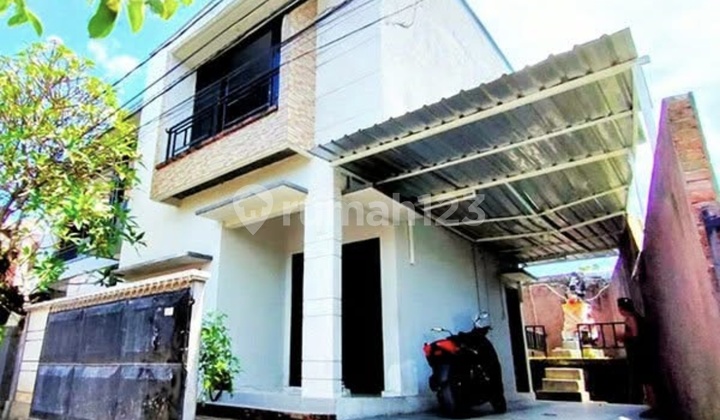 Modern 4 Bedroom House for Rent in Renon - Gated Community Near Sanur