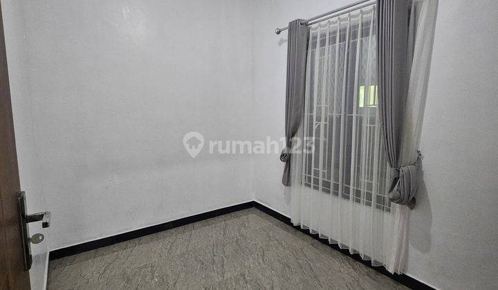 Di Kontrakan For Rent Rumah Area Kutuh Perumahan Cluster One Gate System Aman, Nyaman, Asri Dan Tenang 2