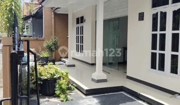 Disewakan Rumah 5 Kamar Tidur Tukad Pancoran Denpasar Selatan