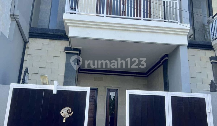 Rumah 2 Lantai 2 Kamar Tidur Tukad Balian Renon