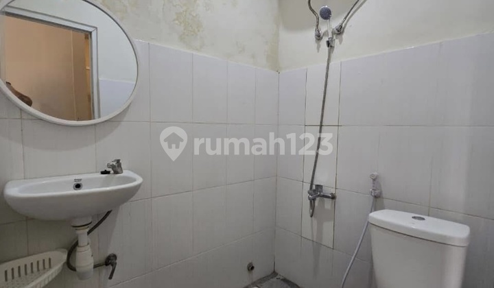 Rumah 2 Lantai Furnished Padangsambian Denpasar Barat 2