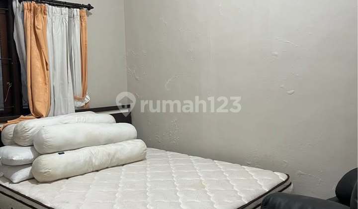 Quiet and breezy area with no construction around 2