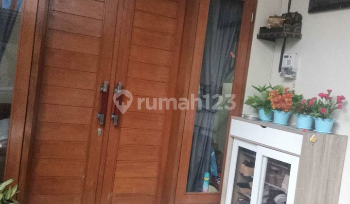 3 Bedroom Semi Furnished House on Jl Antasura, North Denpasar