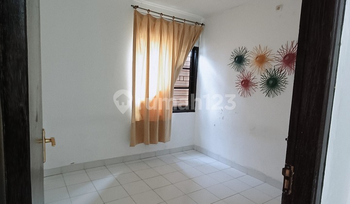 Dikontrakkan Rumah Kosongan Daerah Kampus Unud ' Belakang Clandys . Kamar Tidur 3 2