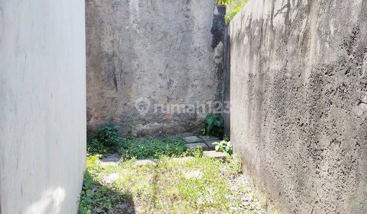 Rumah Cantik Bersih Baru Diservice Disewakan Denpasar Utara 2