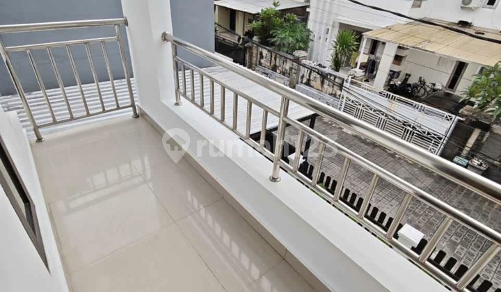 Rumah 3 Kamar Tidur Kerobokan Area 2