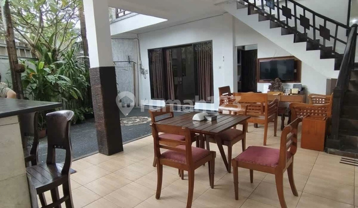 House For Rent In Kerobokan Area 1
