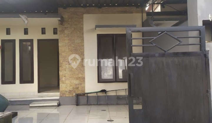 2 Bedroom House in Nyitdah Tabanan