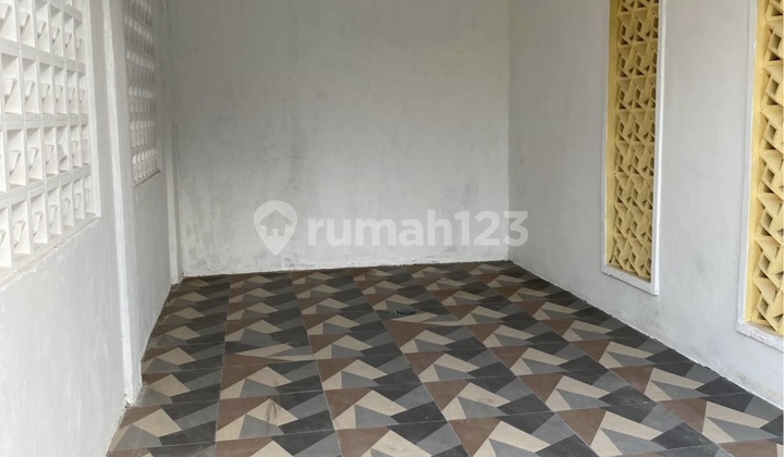 For Rent 2-Story House North Denpasar 2