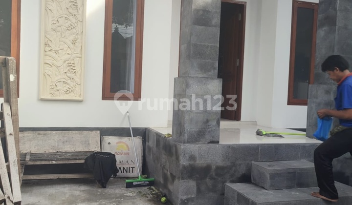 Rumah Baru 3 Kamar Tidur Kerobokan Area