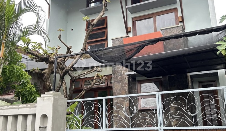 Disewakan Rumah 3 Kamar Tidur Jl Akasia Denpasar Timur