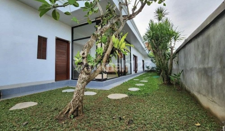 For Rent - Yearly | Villa Close To The Beach In Seseh