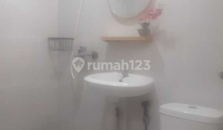 Dsewakan rumah fully furnished lantai 2 area kampial. 2