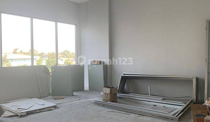 Ruko Besar di Apartemen Mewah di Bekasi 1