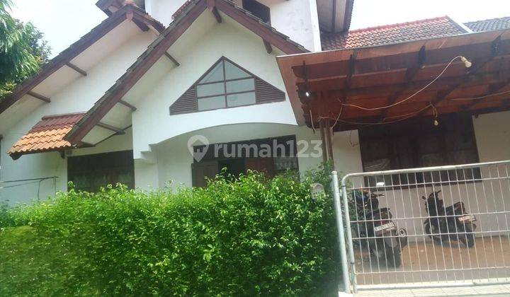 Kemang II Rumah Cantik siap huni 1