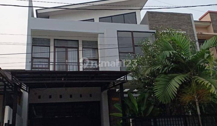 Kemang Pratama Golf Rumah Cantik siap huni 1