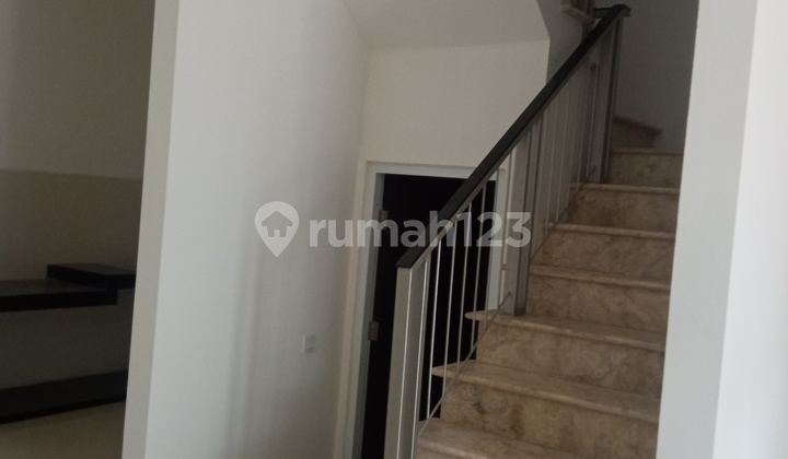 Golf Island House 6x15 Unfurnished North Jakarta