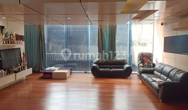 Katamaran House Pik 8x22.5m Furnished, Pool, North Jakarta