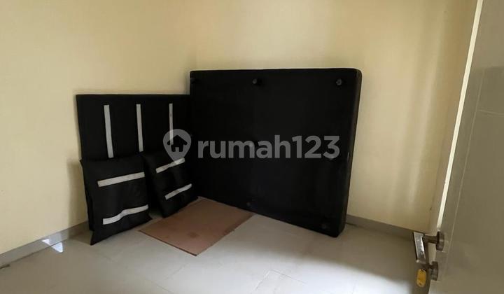 Dijual Rumah Bsd Serpong 7x12 2kamar Tidur,shm,1lantai 2