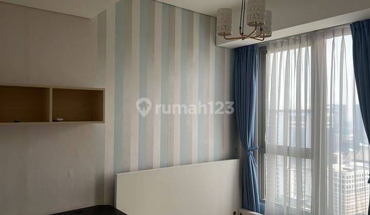 Dijual Apartement Gold Coast 3bedroom,113m Semi Furnish Pik Jakut 2