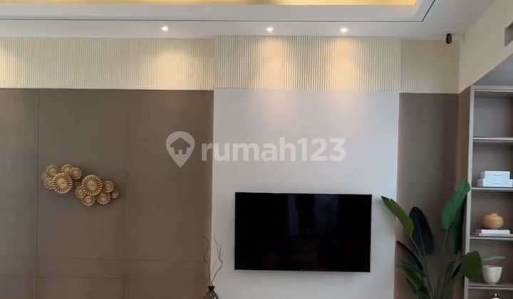 Dijual rumah cluster exclusive 8x20 full furnish golf island pik 2