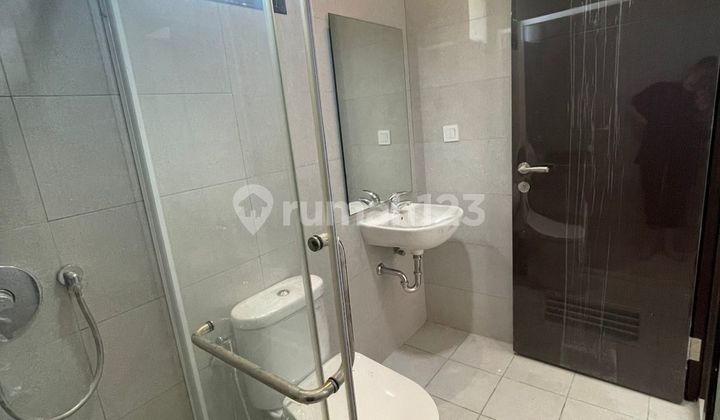 Dijual rumah pik2 milenial 4x15 posisi hoek full furnish jakut  2