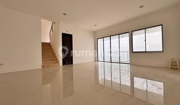 Dijual rumah brand new 10x25 golf island pik jakut