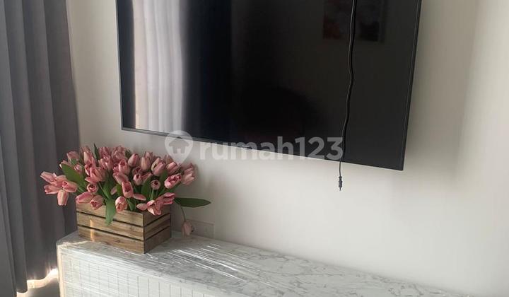 Dijual rumah pik2 ukran 6x10 furnish 3lantai jakut Dijual rumah pik2 ukran 6x10 furnish 3lantai jakut