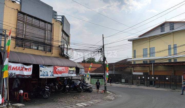 Disewakan Ruko Gunung Batu Pasteur  2