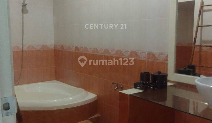 Rumah 2 Lt Dekat Mall Di Komplek Billymoon Pondok Kelapa NR0002 2