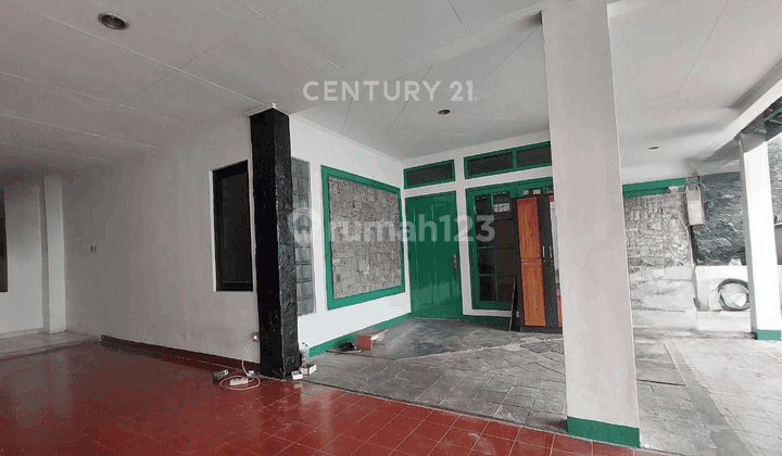 Rumah 2 Lantai Lokasi Strategis Di Cempaka Putih R2093 1