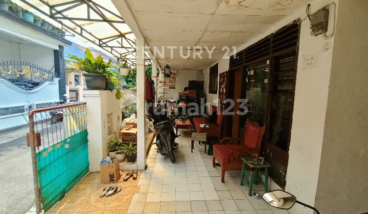 Rumah Tinggal Hitung Tanah Di Kampung Ambon Jakarta Timur