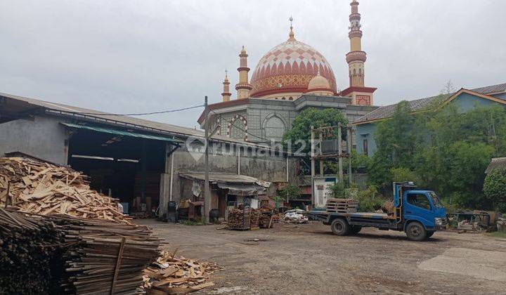 Gudang di Jalan Tipar Cakung Jakarta Timur, Jakarta Timur 4500 M Butuh Renovasi SHM 2