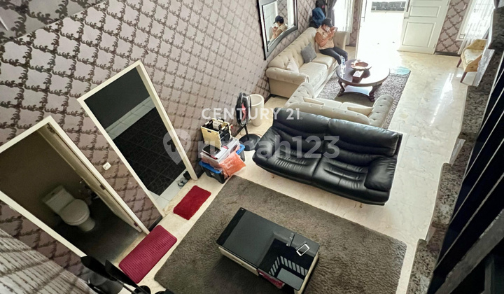 Rumah Tinggal 2 Lantai Posisi Hook Di Kayu Putih NS0264