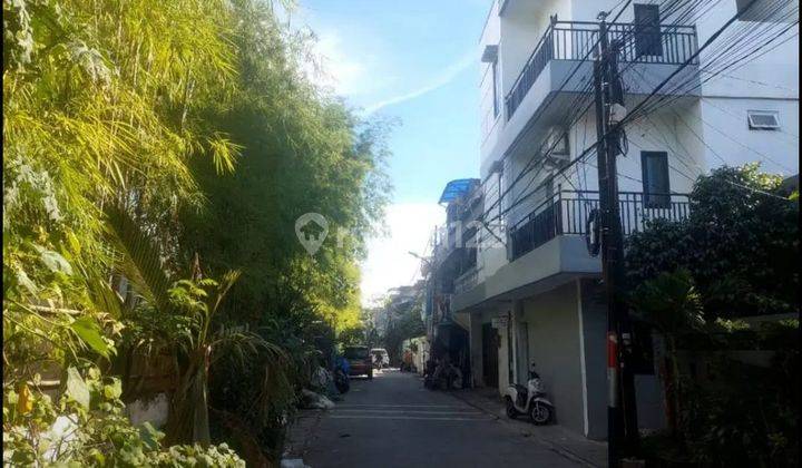 Dijual Rumah Hoek 3 Lantai Minimalis di Sunter Jaya Jakut 1