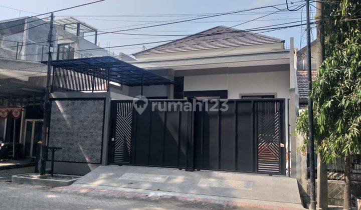 Jarang ada, rumah 1lantai luas 200 di Manyar jaya, siap huni, cocok untuk orang tua,harga terjangkau  1