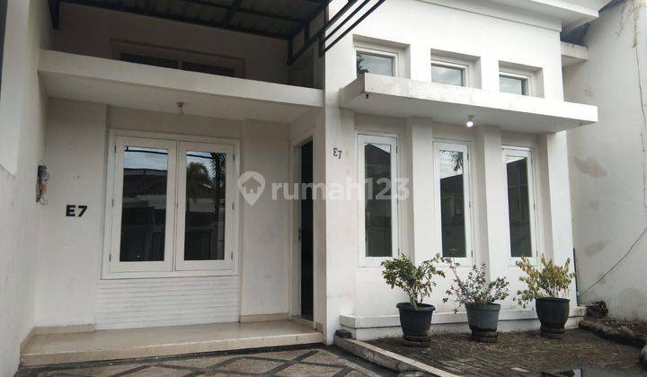 Disewakan Rumah 1 Lantai Siap Huni One Gate Sistem Central Park Wiguna Surabaya  2