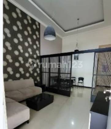 Sewa Tinggal bawa koper,  disewakan rumah 1 lantai Sukolilo Dian regency 2,  2