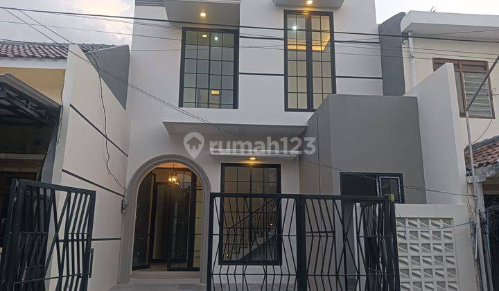 Dijual Rumah Baru 2 Lantai Mulyosari Tengah Surabaya  1