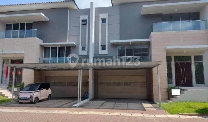 For sale Golf Island PIK house, size 300 m² in North Jakarta For sale Golf Island PIK house, size 300 m² in North Jakarta